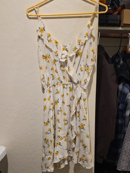 Papermoon Dresses & Skirts - Papermoon White Floral Yellow Ruffle Wrap Dress